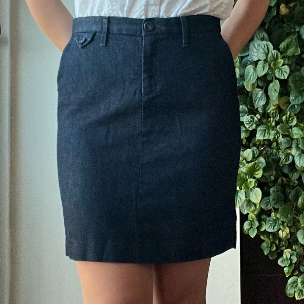 ✨Host Pick✨ Banana Republic Chambray Pencil Skirt